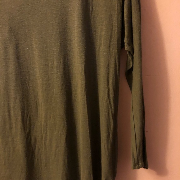 Olive green top - Picture 3 of 4